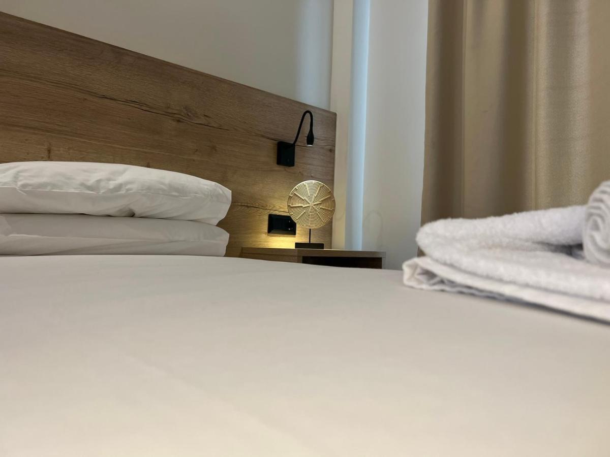 Elenasrooms Kallithea  Bagian luar foto