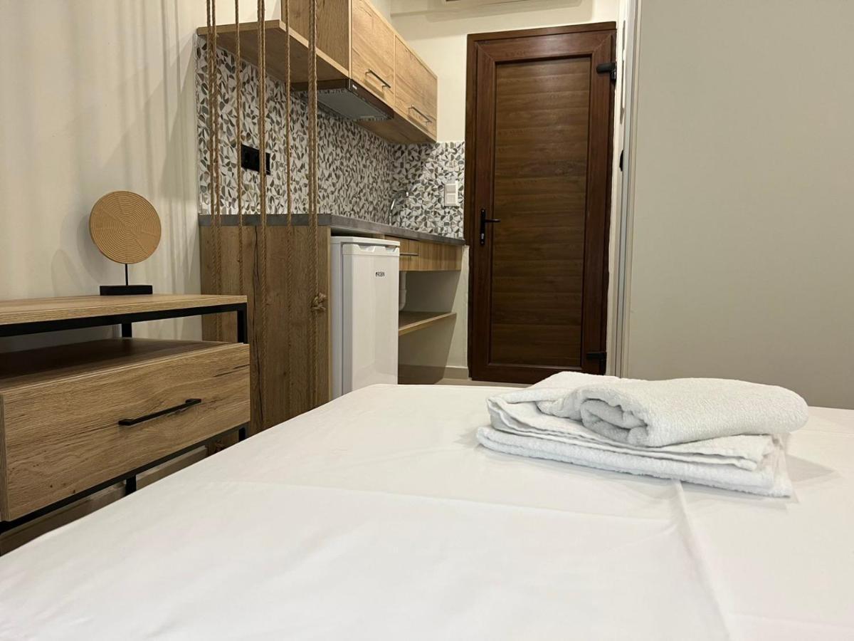 Elenasrooms Kallithea  Bagian luar foto